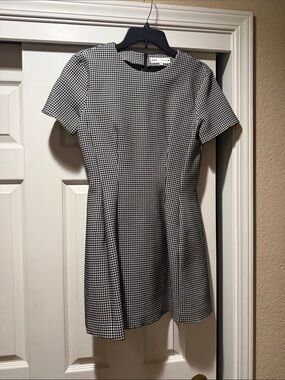 Zara Black and White Houndstooth Short Sleeve Dress
